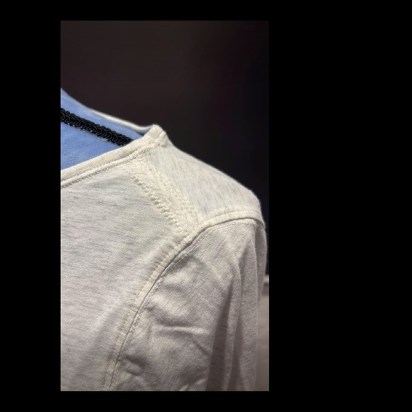 Lululemon long sleeve top - Picture 5 of 9